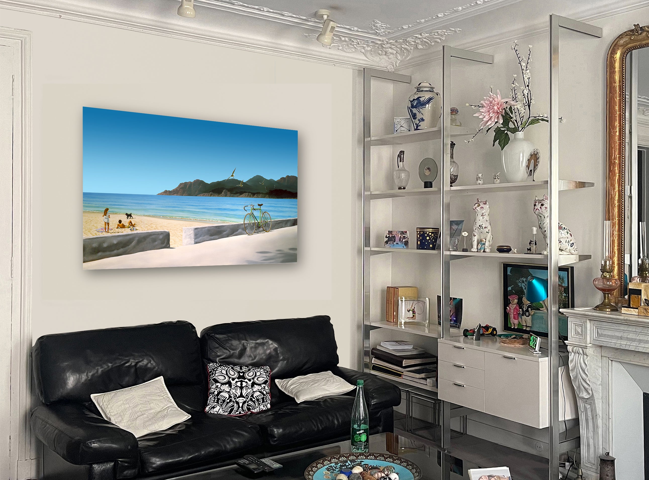 La plage vue dans un salon parisien