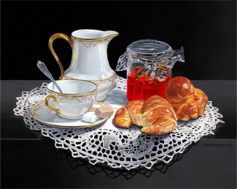 Le meilleur moment de la journée, de porcelaines ornées de motifs élégants, accompagnés de croissants dorés tout juste sortis du four.Nature morte, bien vivante…
