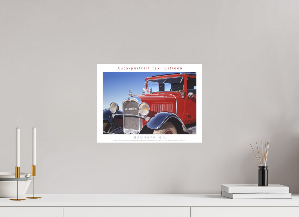 40 x 30 cm, sur papier mat Affiche Auto-Portrait Taxi Citroën.
